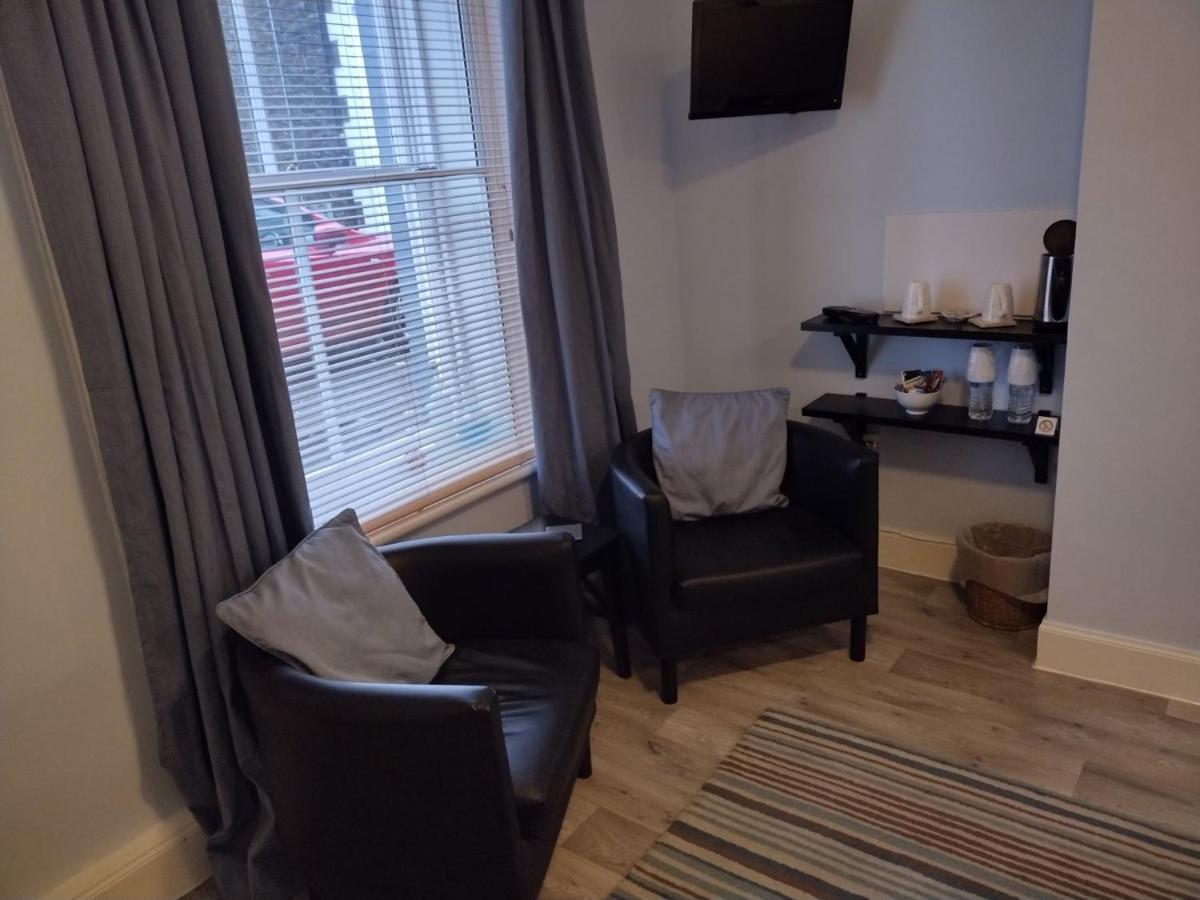 29 Well Street B&B Moffat Eksteriør bilde