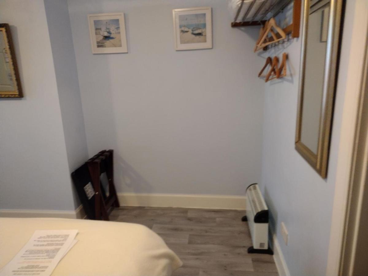29 Well Street B&B Moffat Eksteriør bilde